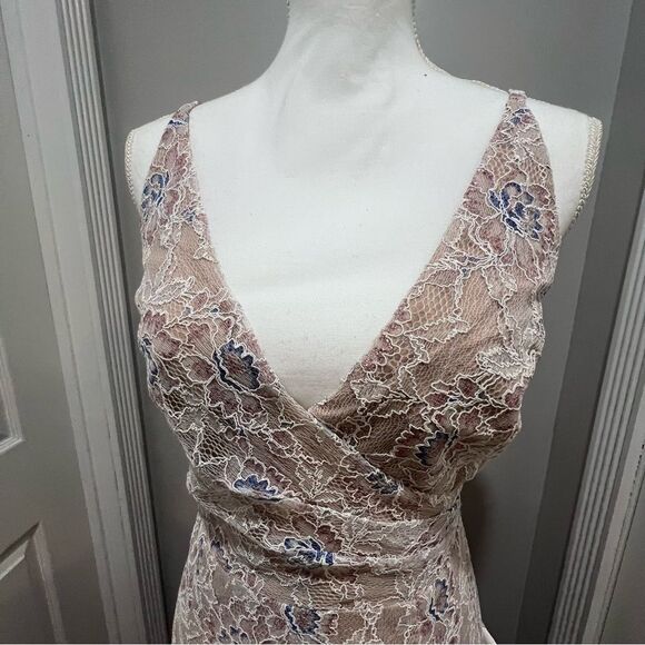 Dress the Population Helen Sleeveless Wrap Top Lace Gown size large NWT - Picture 6 of 15